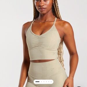 Gymshark Elevate longline sports bra
SANDY BROWN